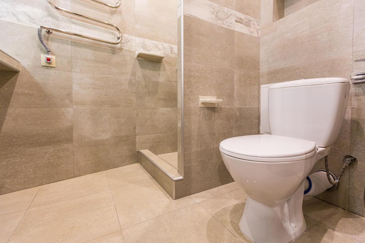 2 Kn. Romana Apartment Lviv Exterior photo